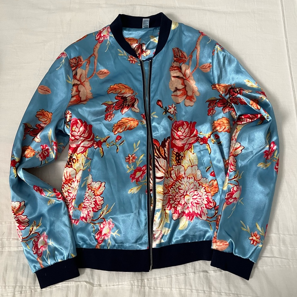 Brandy Melvillen Silk Bomber Jacket